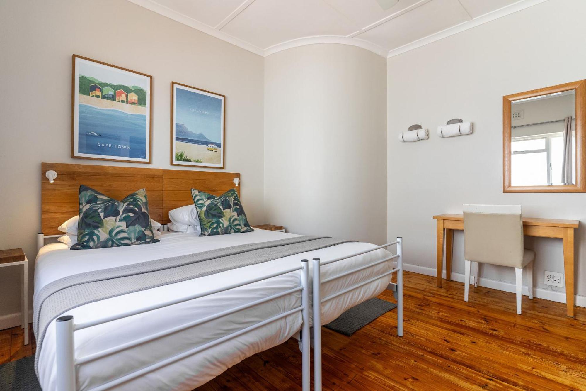 Tidal Pool Apartments - Camps Bay Le Cap Extérieur photo
